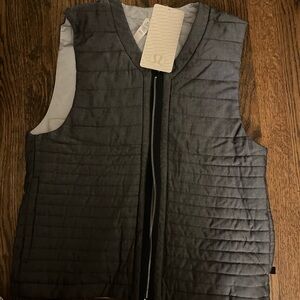 Lululemon Womens Light Bright Vest Reversible Reflective Inkwell Silver size S
